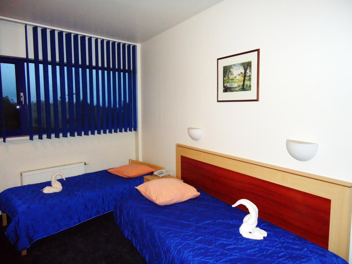 Tanagra Hotel Vilnius Kültér fotó