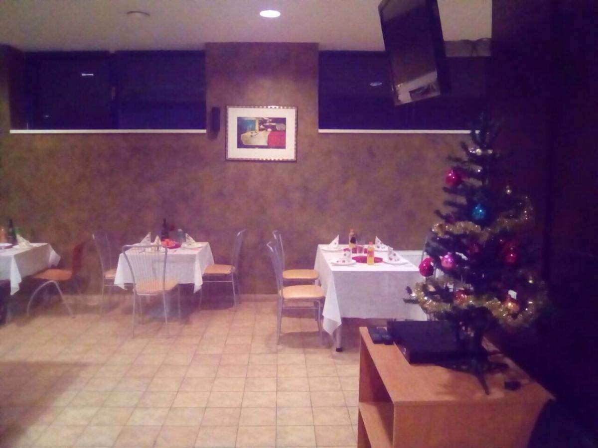 Tanagra Hotel Vilnius Kültér fotó