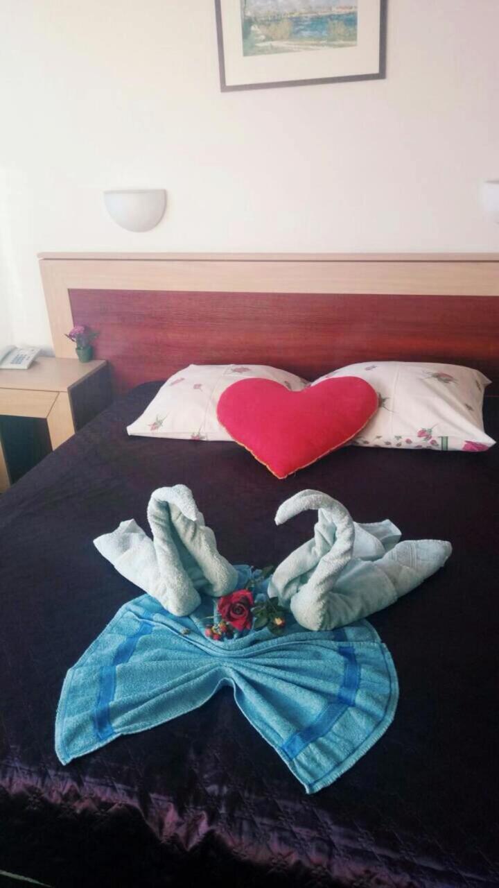 Tanagra Hotel Vilnius Kültér fotó