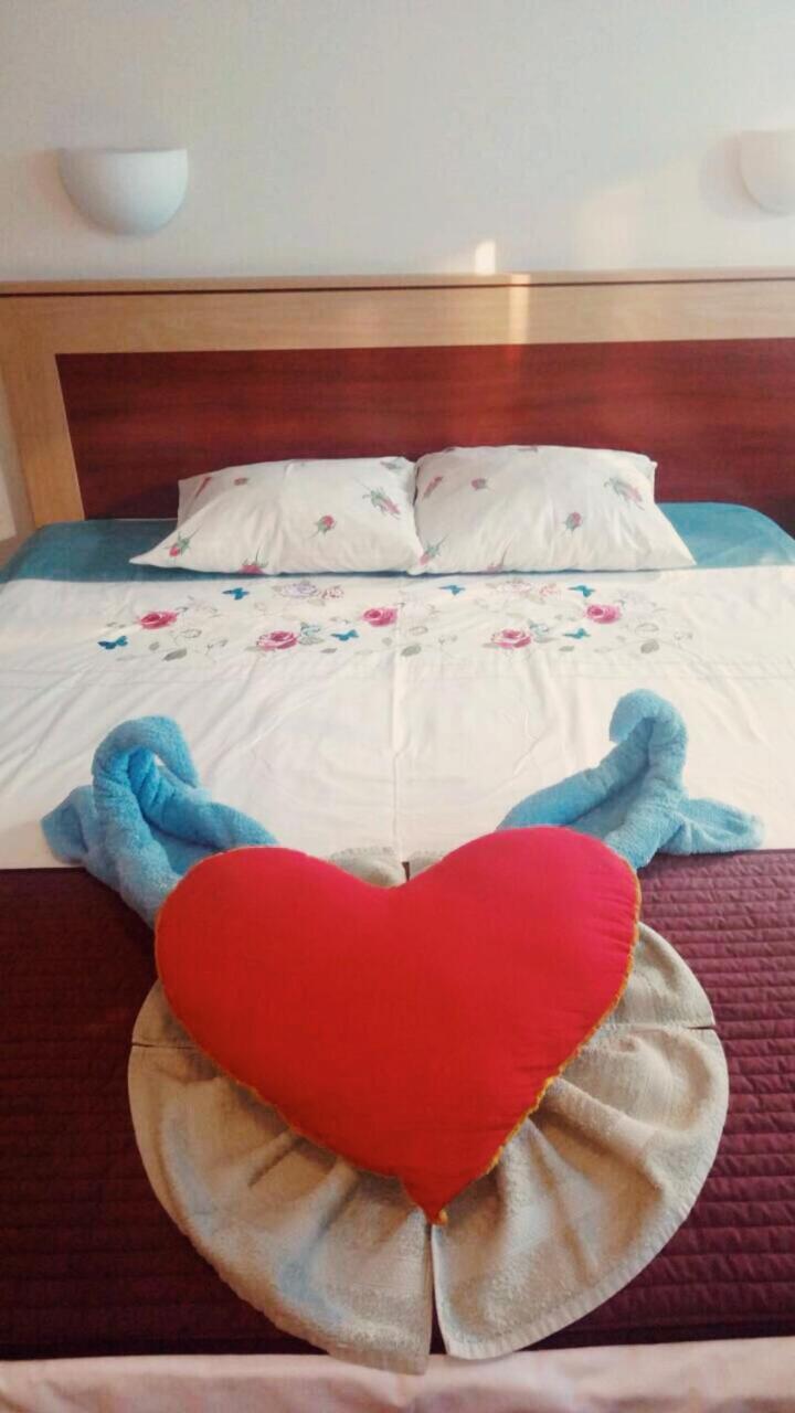 Tanagra Hotel Vilnius Kültér fotó