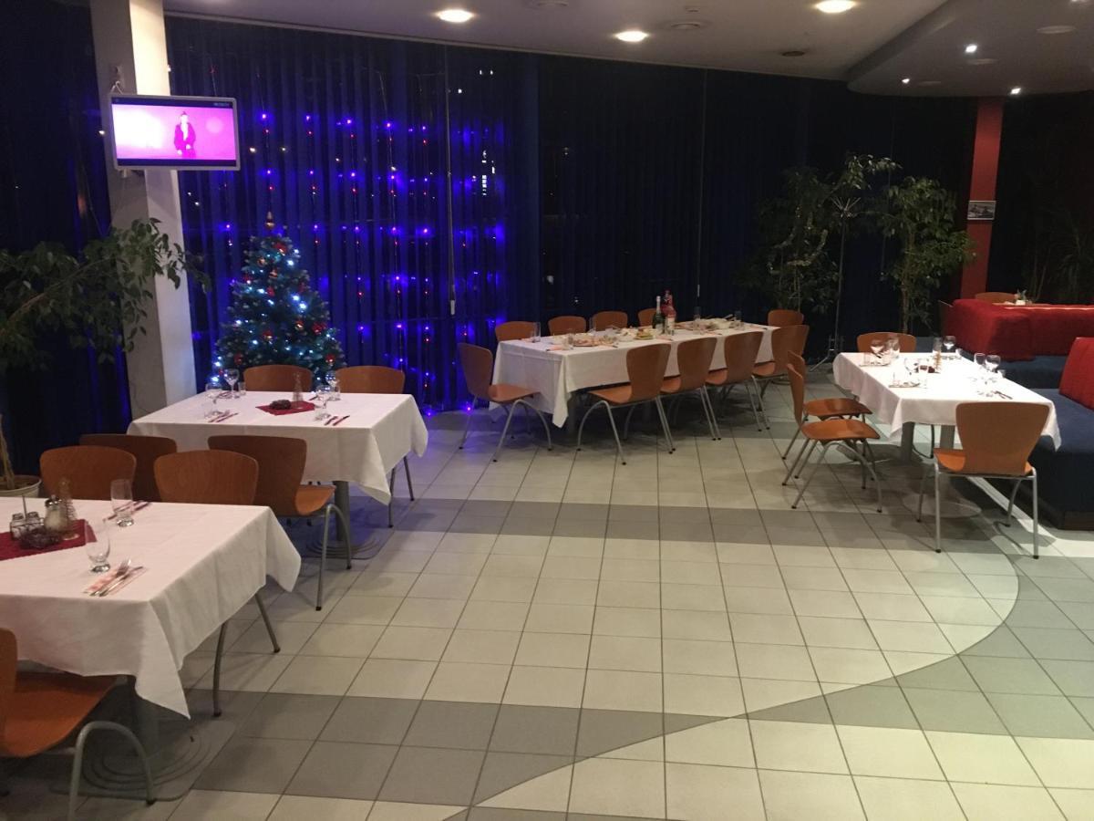 Tanagra Hotel Vilnius Kültér fotó